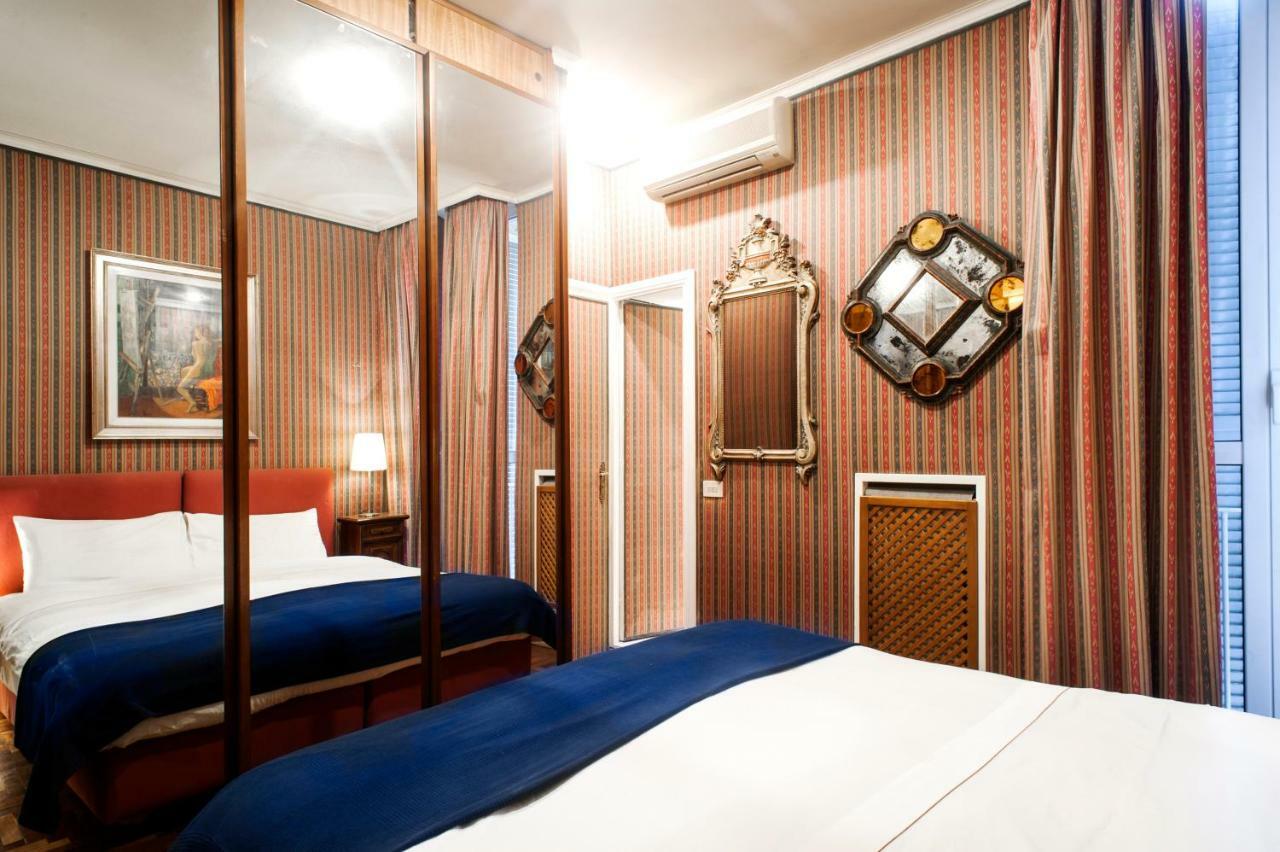 Santa Cecilia Apartment In Via Del Corso ローマ エクステリア 写真