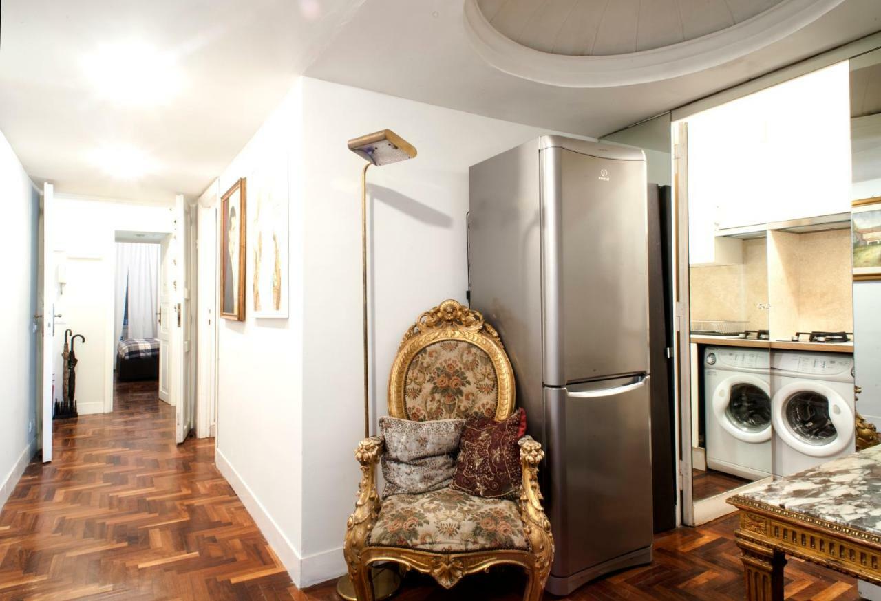 Santa Cecilia Apartment In Via Del Corso ローマ エクステリア 写真