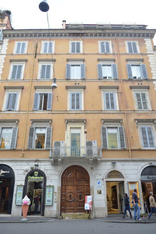 Santa Cecilia Apartment In Via Del Corso ローマ エクステリア 写真