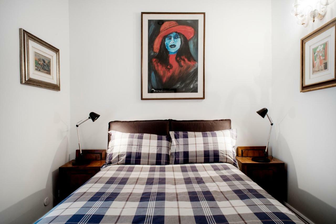 Santa Cecilia Apartment In Via Del Corso ローマ エクステリア 写真